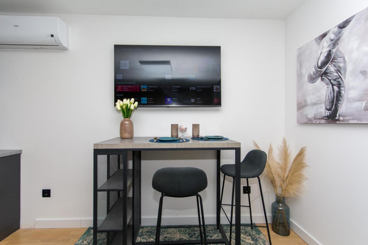 Sapphire Studio Apartment With Free Private Parking Дубровник Екстер'єр фото