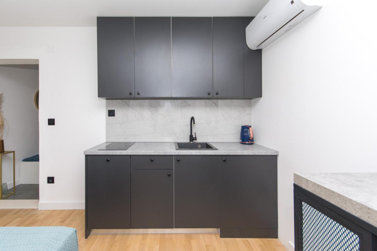 Sapphire Studio Apartment With Free Private Parking Дубровник Екстер'єр фото