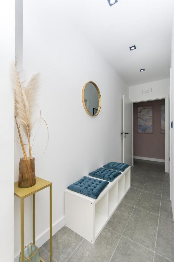 Sapphire Studio Apartment With Free Private Parking Дубровник Екстер'єр фото